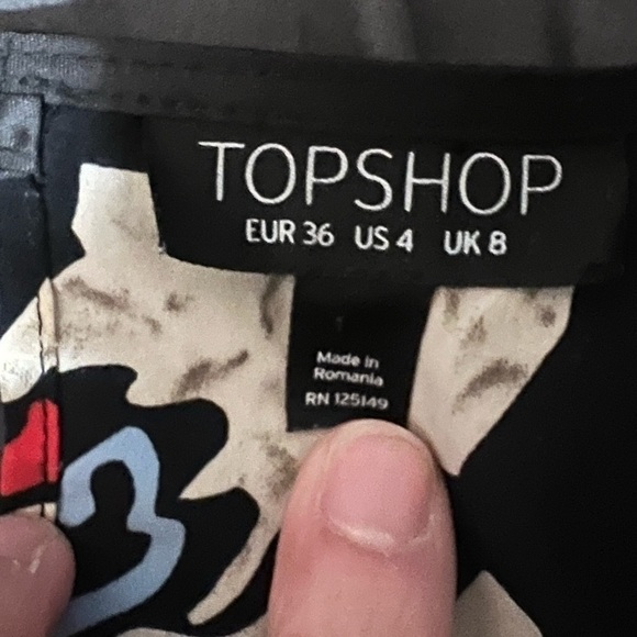 TOP Shop Floral long sleeve Jumpsuit - Picture 4 of 6